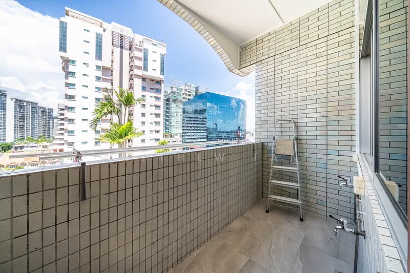 Roxy Square, 50 East Coast Road, 3 Bedrooms, 1,259 sqft, Condominium For Sale, by Matthew Tan, 500138716 - Balcony - PropertyGuru.com.sg