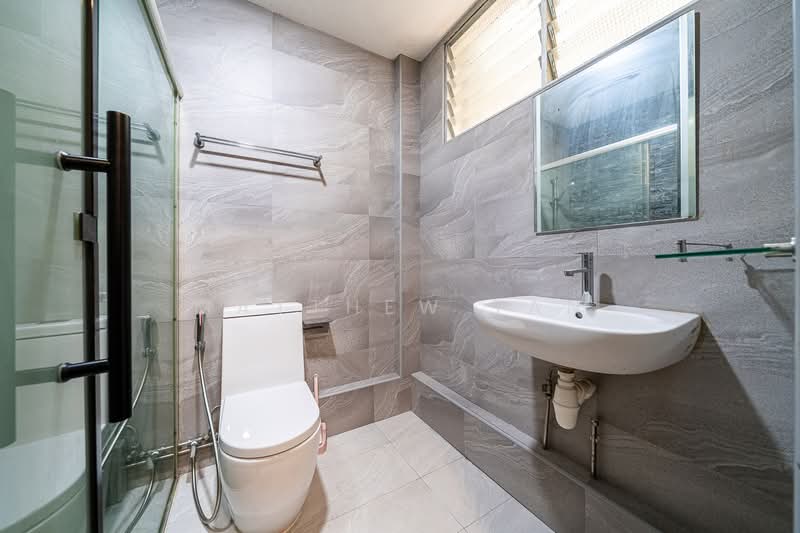 Roxy Square, 50 East Coast Road, 3 Bedrooms, 1,259 sqft, Condominium For Sale, by Matthew Tan, 500138716 - Bathroom - PropertyGuru.com.sg
