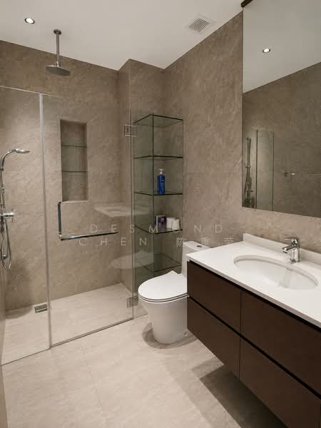 🏠For RENT🏠Modern 3.5 Storey Corner Terrace.Stroll to Beauty world Station, , 7 Bedrooms, 5,000 sqft, Corner Terrace For Rent, by Desmond Chen 陈重荣, 500138730 - Bathroom - PropertyGuru.com.sg