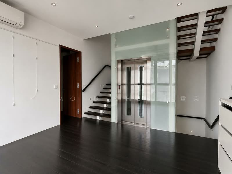 🏠For RENT🏠Modern 3.5 Storey Corner Terrace.Stroll to Beauty world Station, , 7 Bedrooms, 5,000 sqft, Corner Terrace For Rent, by Desmond Chen 陈重荣, 500138730 - Interior - PropertyGuru.com.sg