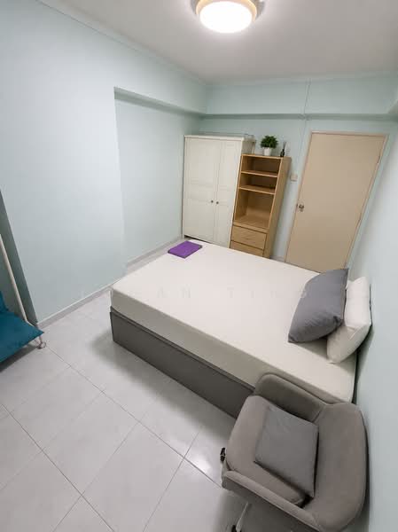 726 Woodlands Circle, 726 Woodlands Circle, Room Rental, 250 sqft, HDB Flat For Rent, by Logan Ting, 500138731 - Bedroom - PropertyGuru.com.sg