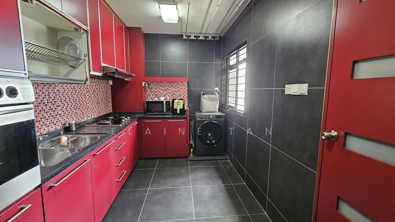 19 Cantonment Close, 19 Cantonment Close, 2 Bedrooms, 969 sqft, HDB Flat For Rent, by Elaine Tan, 500138732 - Kitchen - PropertyGuru.com.sg