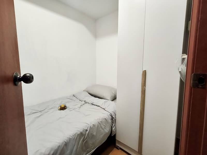 Emerald Garden, 33 Club Street, Room Rental, 110 sqft, Condominium For Rent, by Kerrine Thong, 500138737 - PropertyGuru.com.sg