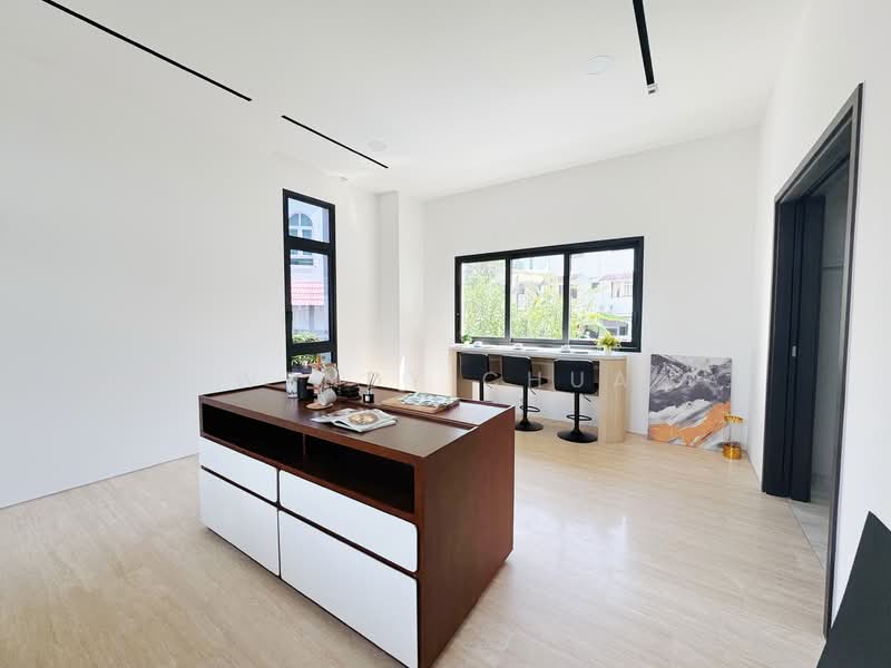 Rare Bungalow in D10- Architect Designed with Pool & Lift, , 5 Bedrooms, 12,110 sqft, Detached House For Sale, by Wendy Chua, 500138753 - Interior - PropertyGuru.com.sg