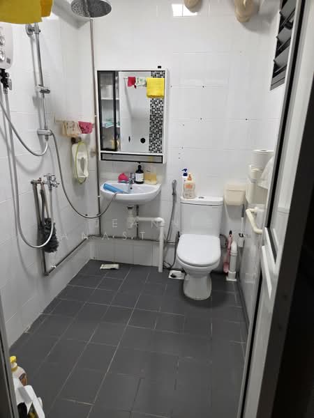 518 Jurong West Street 52, 518 Jurong West Street 52, 2 Bedrooms, 796 sqft, HDB Flat For Sale, by Jeannie Anastasia Koe 高晶晶, 500138755 - PropertyGuru.com.sg