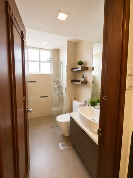 Laguna Green, , 3 Bedrooms, 1,259 sqft, Condominium For Sale, by Annette Ang, 500138757 - Bathroom - PropertyGuru.com.sg