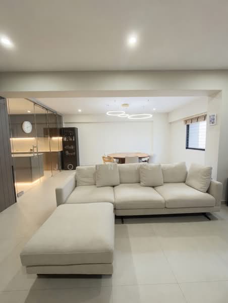 125 Bukit Merah View, 125 Bukit Merah View, 3 Bedrooms, 1,173 sqft, HDB Flat For Sale, by Jovin Yeo, 500138760 - Living Room - PropertyGuru.com.sg