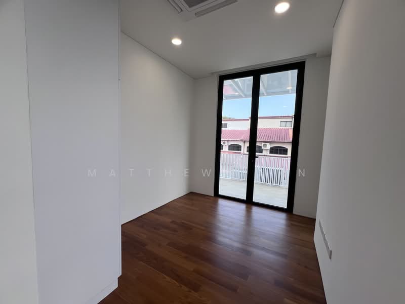 West coast road, , 4 Bedrooms, 5,058 sqft, Corner Terrace For Rent, by Matthew Chan, 500138780 - PropertyGuru.com.sg