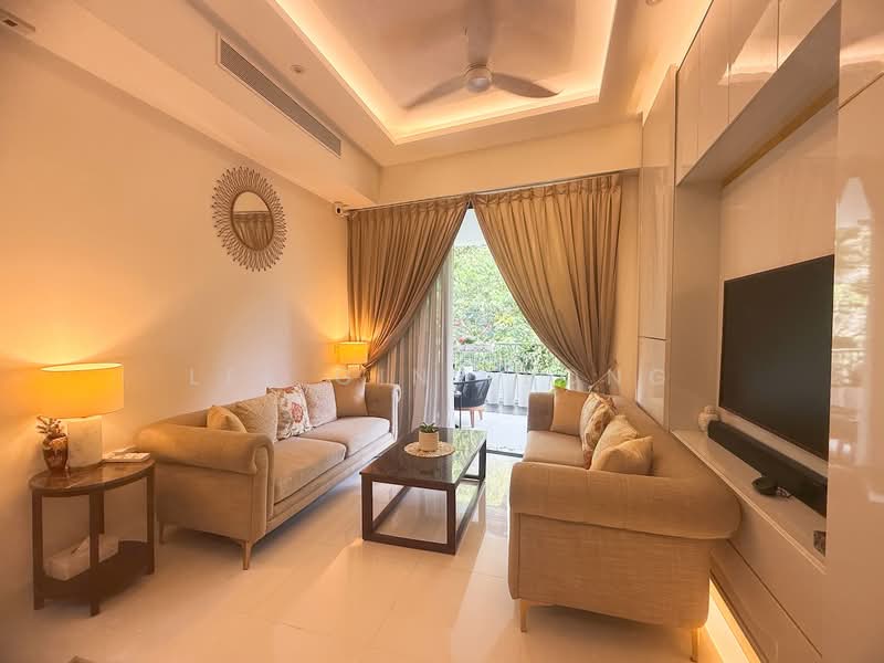 d'Leedon (Former Farrer Court), 13 Leedon Heights, 3 Bedrooms, 1,507 sqft, Condominium For Sale, by Lee Gin Leong, 500138788 - Living Room - PropertyGuru.com.sg