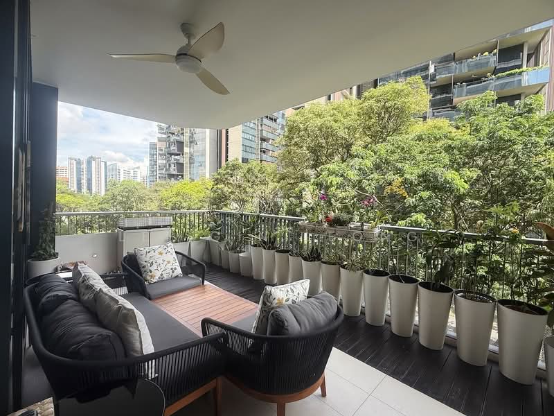 d'Leedon (Former Farrer Court), 13 Leedon Heights, 3 Bedrooms, 1,507 sqft, Condominium For Sale, by Lee Gin Leong, 500138788 - Balcony - PropertyGuru.com.sg