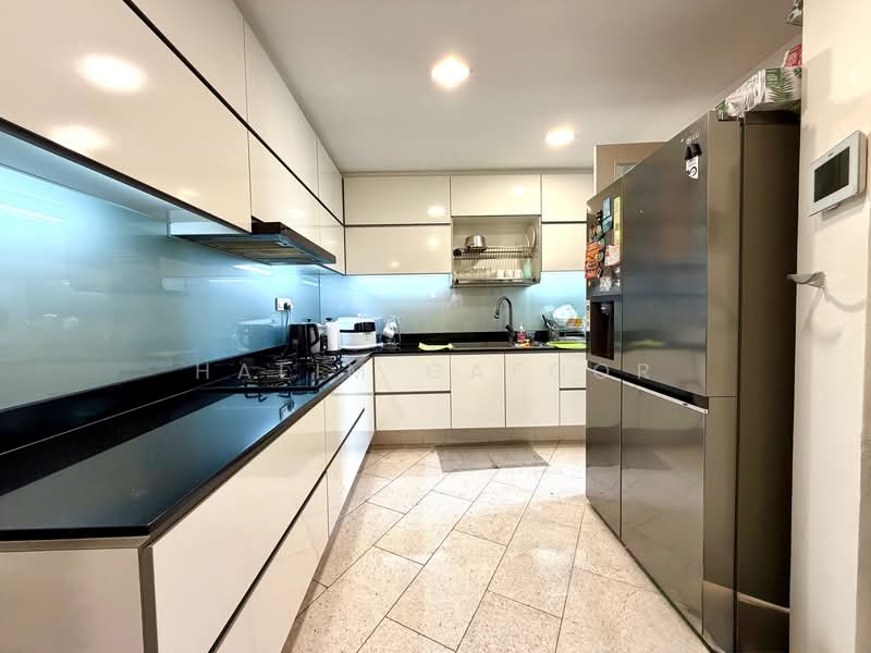 Kerrisdale, 36 Sturdee Road, 4 Bedrooms, 2,540 sqft, Condominium For Sale, by Halim Gafoor, 500138790 - Kitchen - PropertyGuru.com.sg