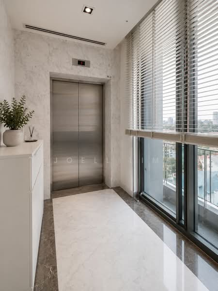 The Solitaire, 5A Balmoral Park, 3 Bedrooms, 1,561 sqft, Condominium For Sale, by Joell Lim, 500138807 - Corridor - PropertyGuru.com.sg