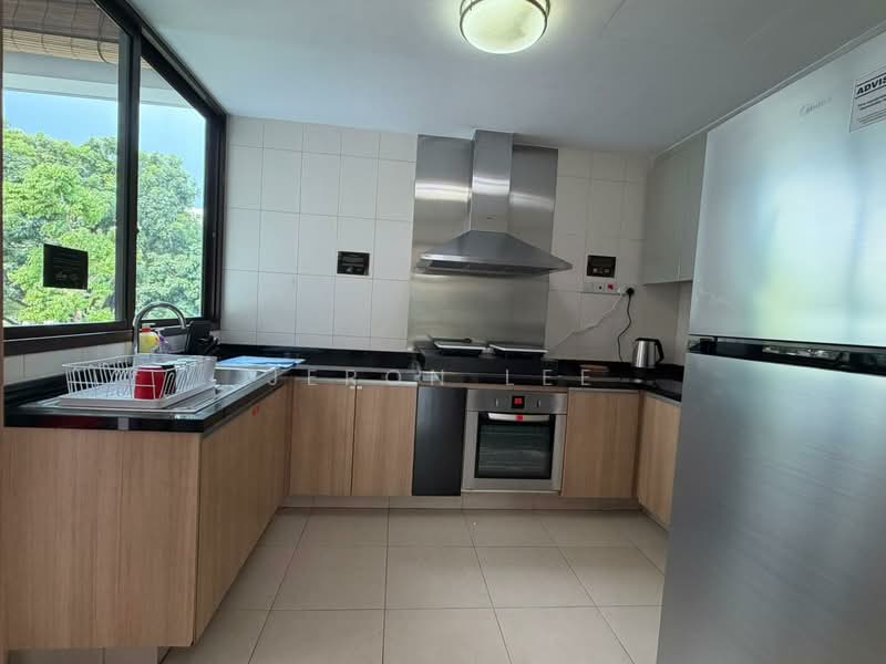 Varsity Park Condominium, 38 West Coast Road, Room Rental, 165 sqft, Condominium For Rent, by Jeron Lee, 500138845 - Kitchen - PropertyGuru.com.sg