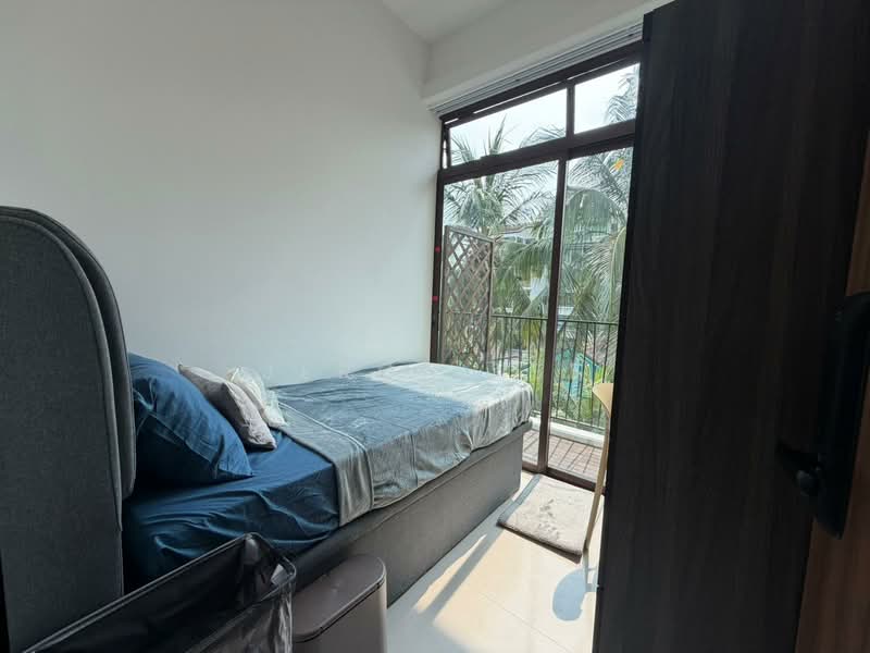 Varsity Park Condominium, 38 West Coast Road, Room Rental, 165 sqft, Condominium For Rent, by Jeron Lee, 500138845 - Bedroom - PropertyGuru.com.sg