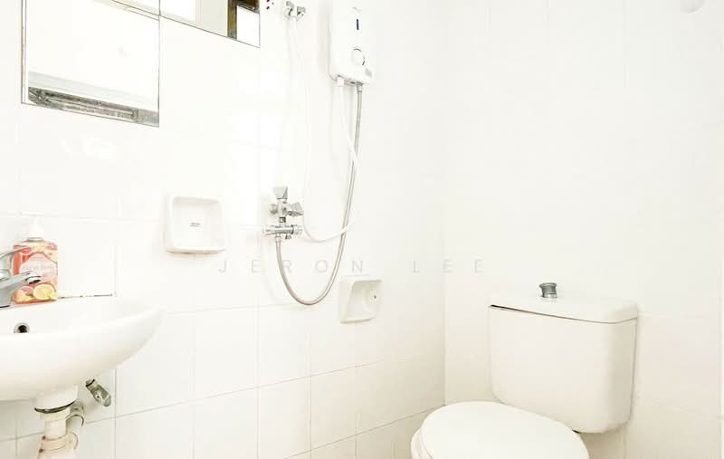 Varsity Park Condominium, 38 West Coast Road, Room Rental, 175 sqft, Condominium For Rent, by Jeron Lee, 500138846 - PropertyGuru.com.sg