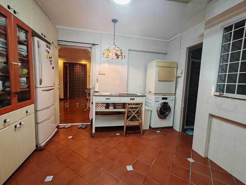 172 Bishan Street 13, 172 Bishan Street 13, 3 Bedrooms, 1,302 sqft, HDB Flat For Sale, by Esther Whong, 500138850 - Kitchen - PropertyGuru.com.sg