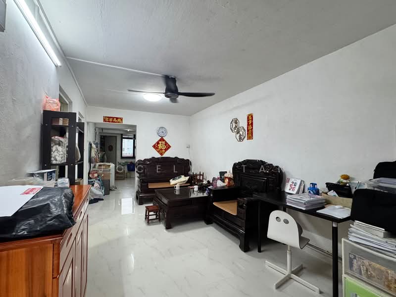 27 Toa Payoh East, 27 Toa Payoh East, 2 Bedrooms, 721 sqft, HDB Flat For Sale, by Jocelyn Tan, 500138854 - Living Room - PropertyGuru.com.sg