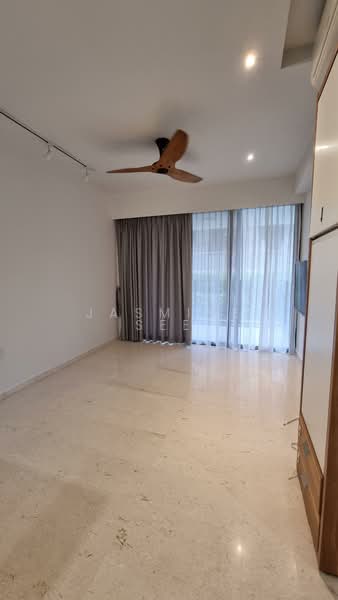 Sophia Hills, 5 Mount Sophia, 3 Bedrooms, 958 sqft, Condominium For Sale, by Jasmine See, 500138863 - Living Room - PropertyGuru.com.sg