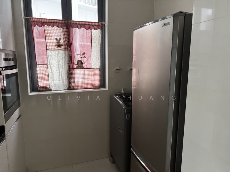 The Palette, 113 Pasir Ris Grove, 2 Bedrooms, 743 sqft, Condominium For Rent, by Olivia Chuang, 500138867 - Kitchen - PropertyGuru.com.sg