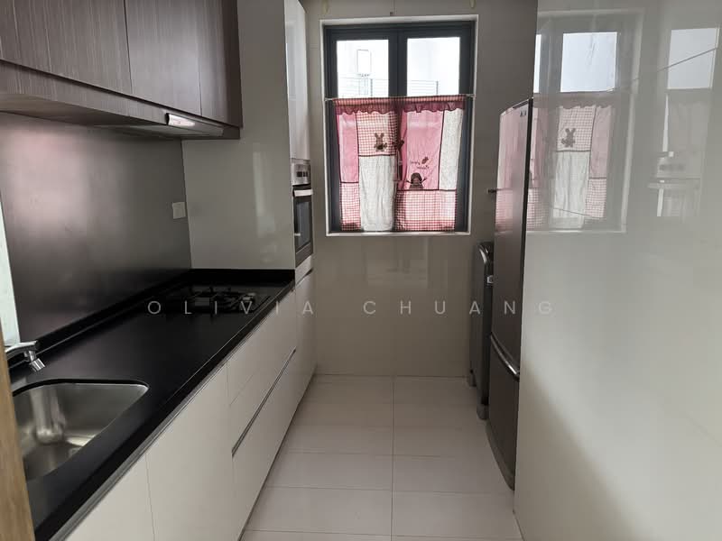 The Palette, 113 Pasir Ris Grove, 2 Bedrooms, 743 sqft, Condominium For Rent, by Olivia Chuang, 500138867 - Kitchen - PropertyGuru.com.sg
