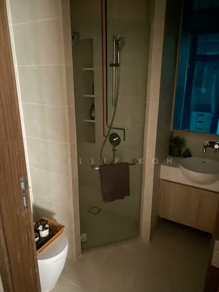 Atlassia, 40 Joo Chiat Place, 3 Bedrooms, 1,141 sqft, Apartment For Sale, by Phillip Koh, 500138868 - Bathroom - PropertyGuru.com.sg