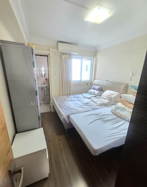502 Ang Mo Kio Avenue 5, 502 Ang Mo Kio Avenue 5, 2 Bedrooms, 732 sqft, HDB Flat For Sale, by Melina Yap, 500138875 - Bedroom - PropertyGuru.com.sg