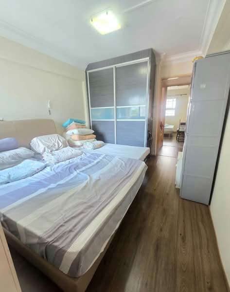 502 Ang Mo Kio Avenue 5, 502 Ang Mo Kio Avenue 5, 2 Bedrooms, 732 sqft, HDB Flat For Sale, by Melina Yap, 500138875 - Bedroom - PropertyGuru.com.sg