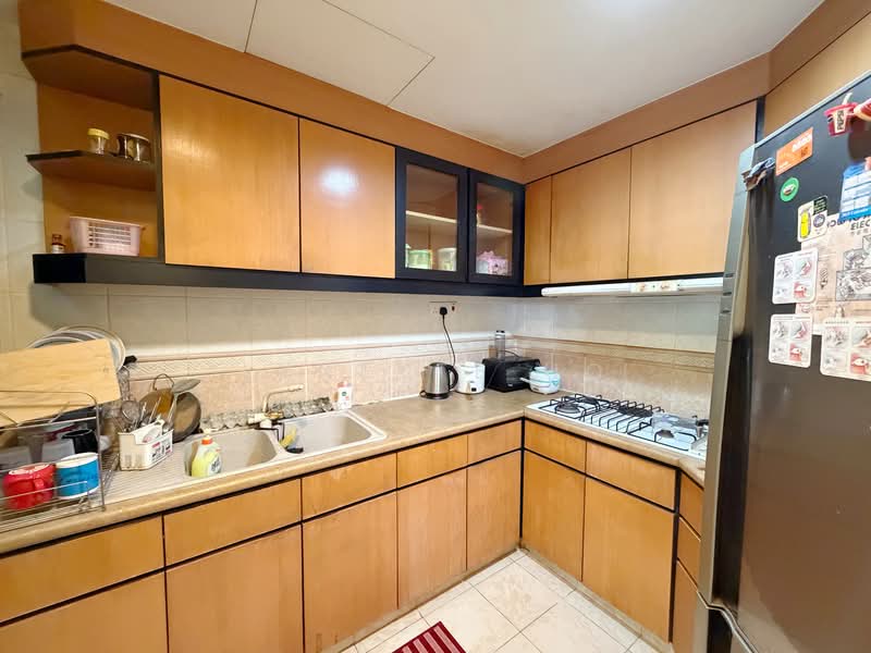 Eastpoint Green, 3 Simei Street 3, 2 Bedrooms, 958 sqft, Condominium For Sale, by Lynette Ho, 500138882 - Kitchen - PropertyGuru.com.sg