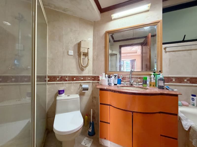 Eastpoint Green, 3 Simei Street 3, 2 Bedrooms, 958 sqft, Condominium For Sale, by Lynette Ho, 500138882 - Bathroom - PropertyGuru.com.sg