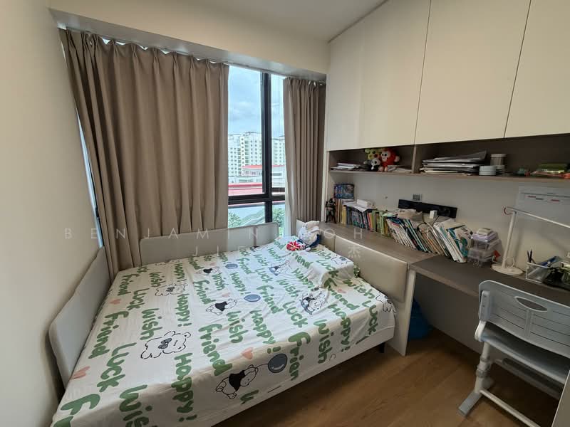 Waterbay, 45 Edgefield Plains, 4 Bedrooms, 1,141 sqft, Executive Condominium For Rent, by Benjamin Poh Jing Jie 傅敬杰, 500138890 - PropertyGuru.com.sg