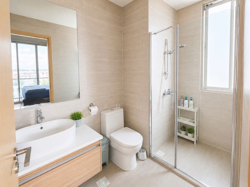 Sea Horizon, 1 Pasir Ris Rise, 2 Bedrooms, 775 sqft, Executive Condominium For Sale, by Luqman Hakim, 500138891 - Bathroom - PropertyGuru.com.sg