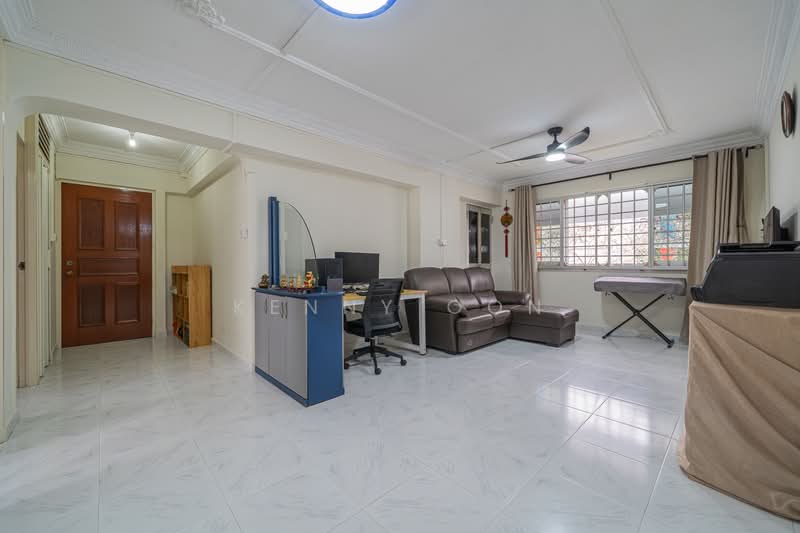 943 Jurong West Street 91, 943 Jurong West Street 91, 3 Bedrooms, 1,130 sqft, HDB Flat For Sale, by Kenny Oon, 500138894 - Living Room - PropertyGuru.com.sg