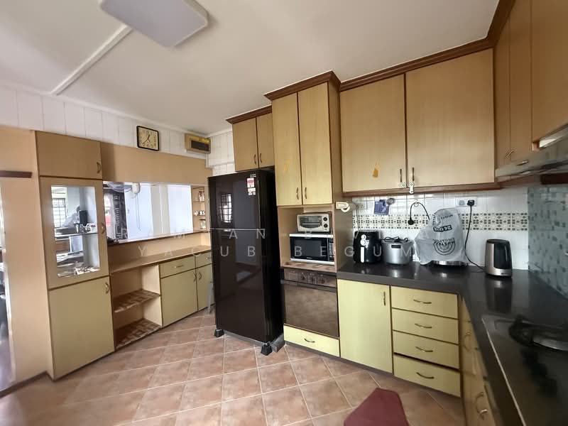 505 Serangoon North Avenue 4, 505 Serangoon North Avenue 4, 3 Bedrooms, 1,335 sqft, HDB Flat For Rent, by Ramjan Bivi A Yacub Begum, 500138896 - Kitchen - PropertyGuru.com.sg