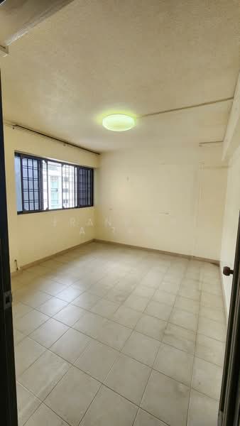 160 Tampines Street 12, 160 Tampines Street 12, 3 Bedrooms, 1,054 sqft, HDB Flat For Sale, by Fransiska Tan, 500138898 - Interior - PropertyGuru.com.sg