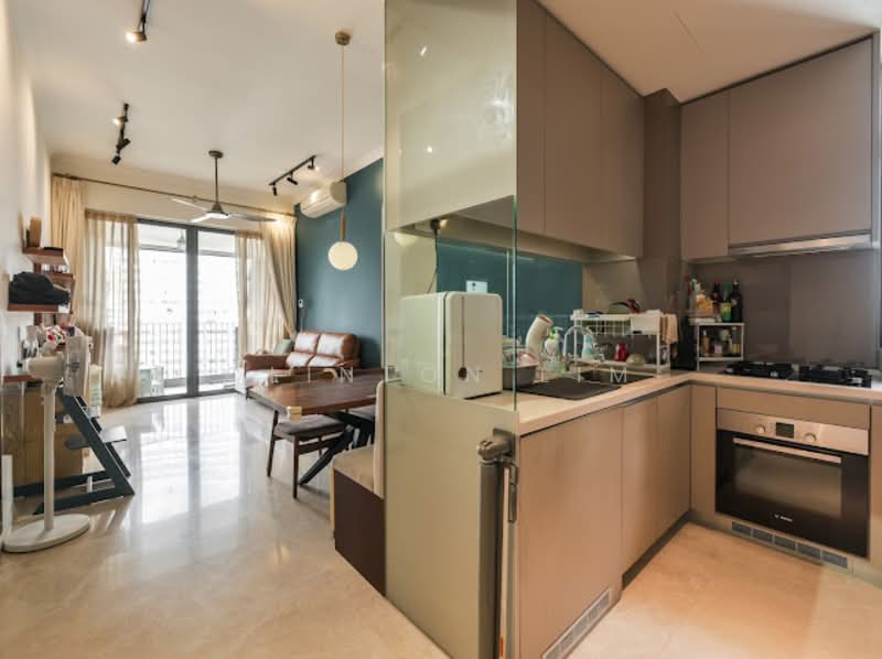 Highline Residences, 11 Kim Tian Road, 3 Bedrooms, 904 sqft, Condominium For Sale, by Clinton Lim, 500138909 - Living Room - PropertyGuru.com.sg
