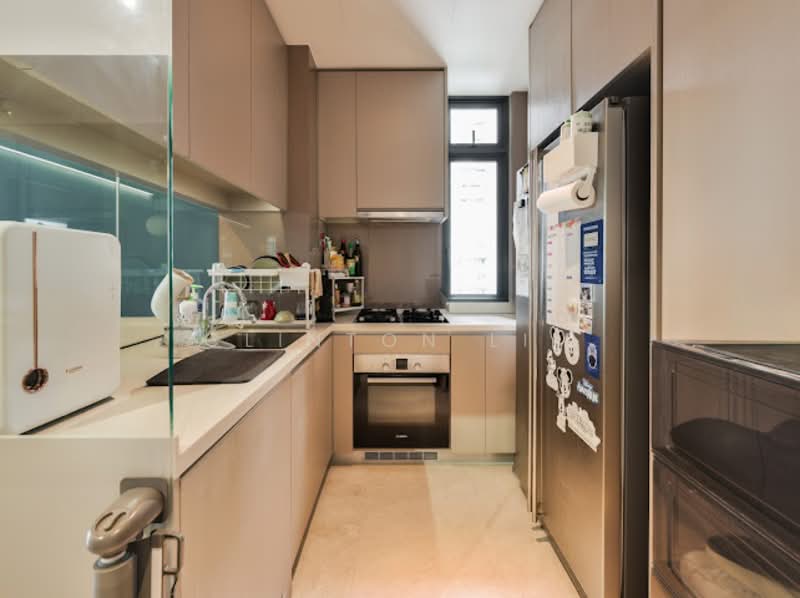 Highline Residences, 11 Kim Tian Road, 3 Bedrooms, 904 sqft, Condominium For Sale, by Clinton Lim, 500138909 - Kitchen - PropertyGuru.com.sg