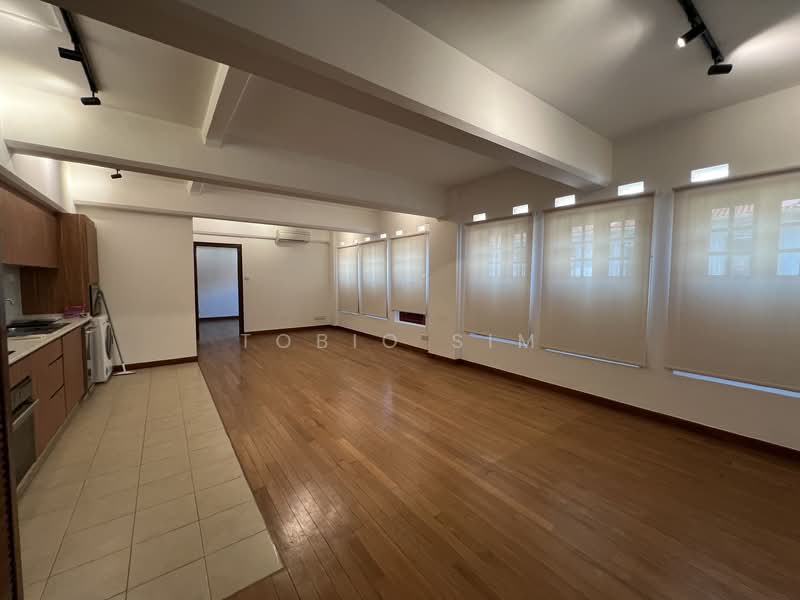 Empire Lofts, 43 Mosque Street, 2 Bedrooms, 995 sqft, Condominium For Rent, by Tobio Sim, 500138914 - Living Room - PropertyGuru.com.sg