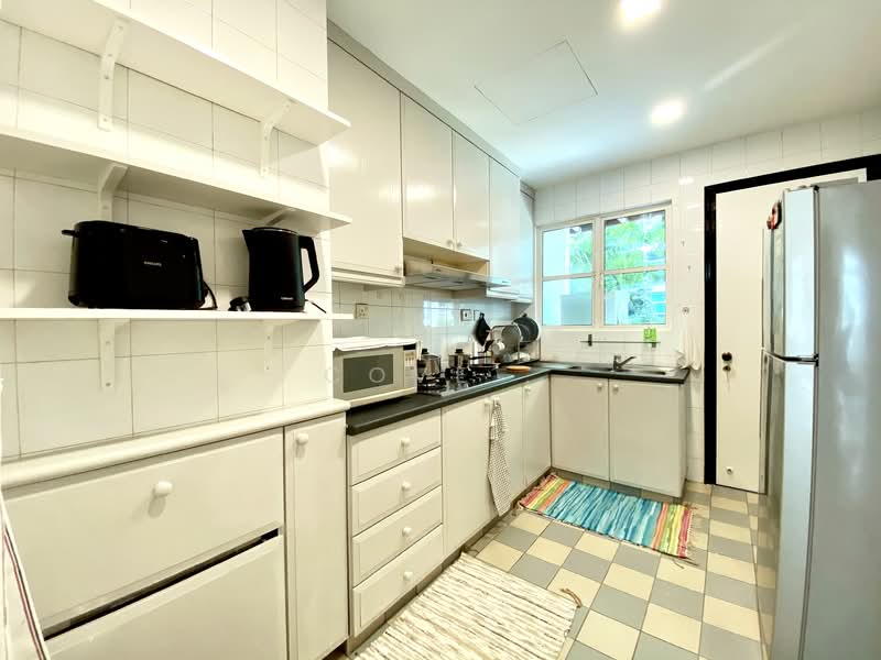 Ville Royale, 312 River Valley Road, Room Rental, 175 sqft, Condominium For Rent, by Cove, 500138923 - Kitchen - PropertyGuru.com.sg