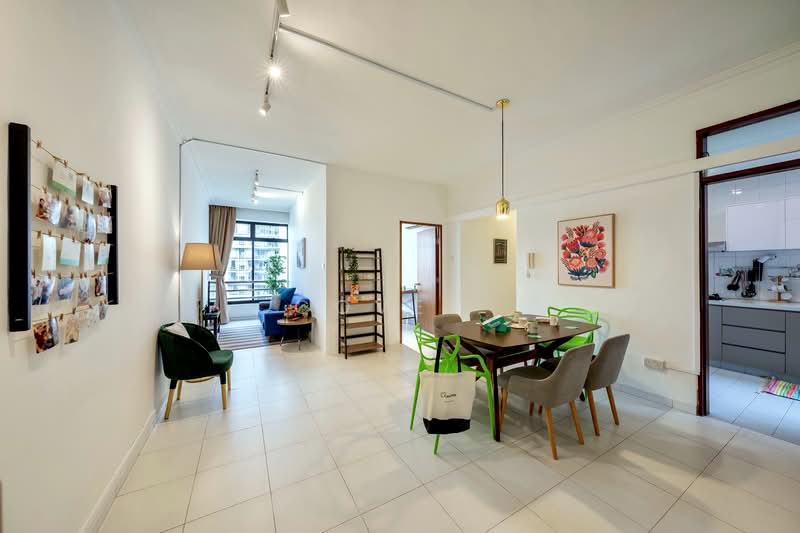 Riva Lodge, 36 Leonie Hill, Room Rental, 143 sqft, Condominium For Rent, by Cove, 500138930 - Living Room - PropertyGuru.com.sg