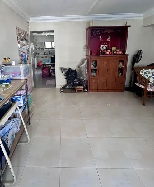 56 Strathmore Avenue, 56 Strathmore Avenue, 3 Bedrooms, 1,184 sqft, HDB Flat For Sale, by Roland Tai, 500138935 - Living Room - PropertyGuru.com.sg