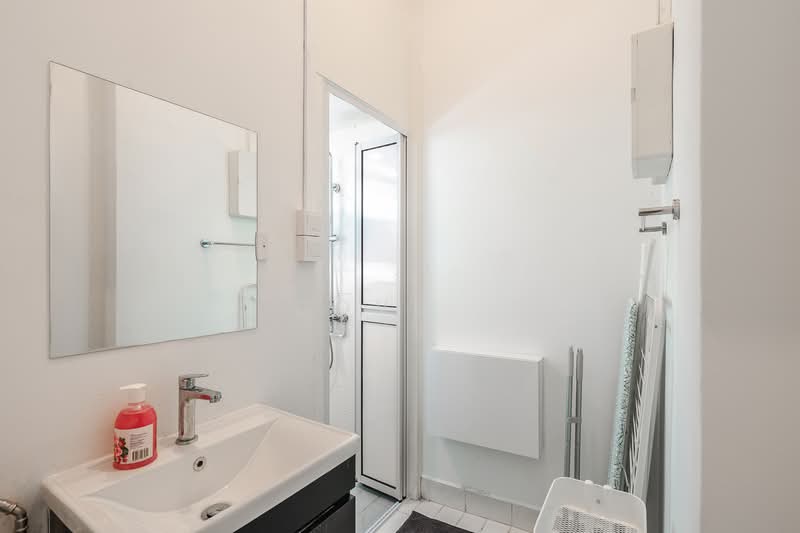 Willyn Ville, 1 Holland Avenue, Room Rental, 134 sqft, Apartment For Rent, by Cove, 500138938 - Bathroom - PropertyGuru.com.sg