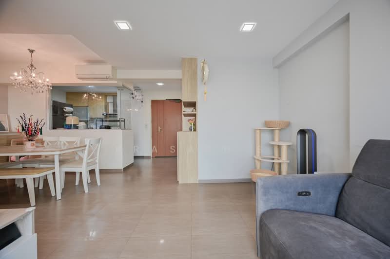 312B Clementi Avenue 4, 312B Clementi Avenue 4, 3 Bedrooms, 1,001 sqft, HDB Flat For Sale, by Prasath S, 500138949 - Dining Room - PropertyGuru.com.sg