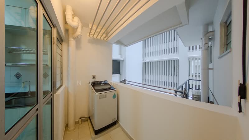 527B Costa Ris, 527B Pasir Ris Street 51, 2 Bedrooms, 732 sqft, HDB Flat For Sale, by Nazriff ., 500138969 - Service Yard - PropertyGuru.com.sg