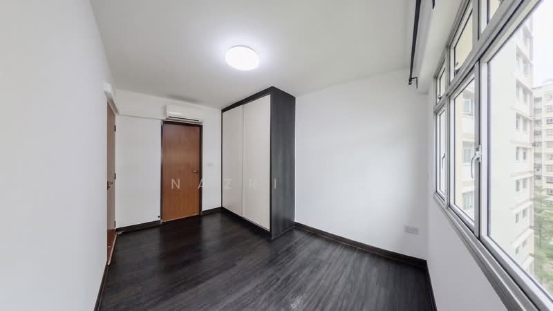 527B Costa Ris, 527B Pasir Ris Street 51, 2 Bedrooms, 732 sqft, HDB Flat For Sale, by Nazriff ., 500138969 - Master Bedroom - PropertyGuru.com.sg