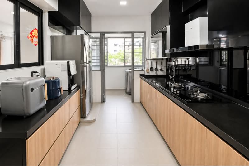 316C Punggol Way, 316C Punggol Way, 3 Bedrooms, 1,216 sqft, HDB Flat For Sale, by Sky Chiu, 500138972 - Fully Equipped Enclosed Kitchen - PropertyGuru.com.sg