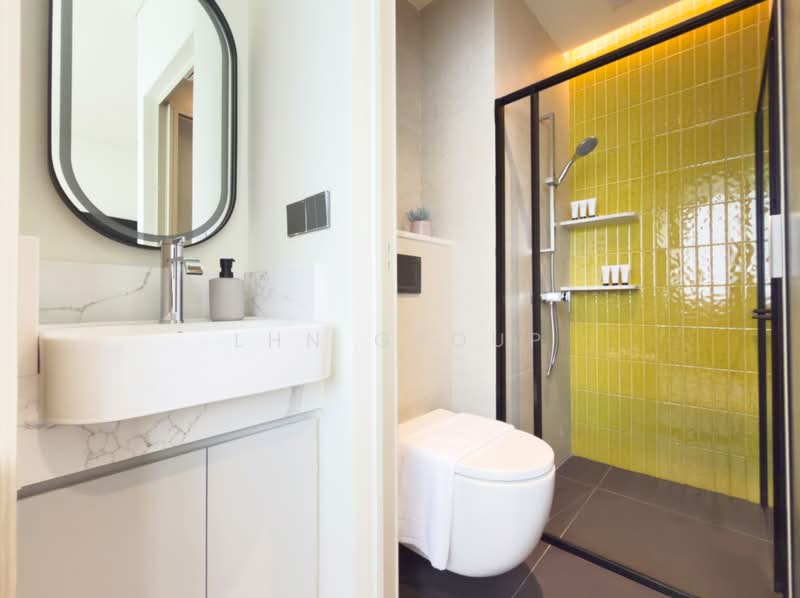 Coliwoo Midtown - Near Bugis MRT & CBD Area, , 1 Bedroom, 150 sqft, Condominium For Rent, by Coliwoo, 500138974 - Bathroom - PropertyGuru.com.sg