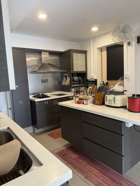 Tamarind road, , 5 Bedrooms, 3,200 sqft, Semi-Detached House For Rent, by Nicholas Nah, 500138977 - Kitchen - PropertyGuru.com.sg