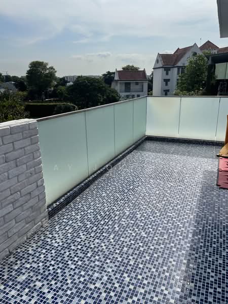 Saraca Gardens, Saraca Walk, Seletar / Yio Chu Kang, 7 Bedrooms, 8,055 sqft, Corner Terrace For Sale, by Tay Jocelyn, 500138979 - Balcony - PropertyGuru.com.sg