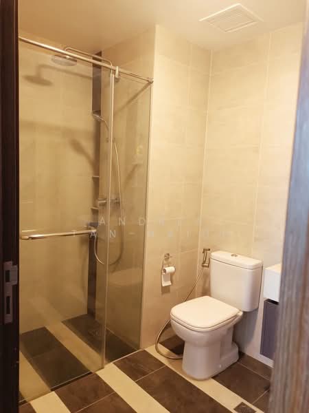 Parc Riviera, 103 West Coast Vale, 2 Bedrooms, 646 sqft, Condominium For Sale, by Andrea Tan-Naidu, 500138987 - Bathroom - PropertyGuru.com.sg