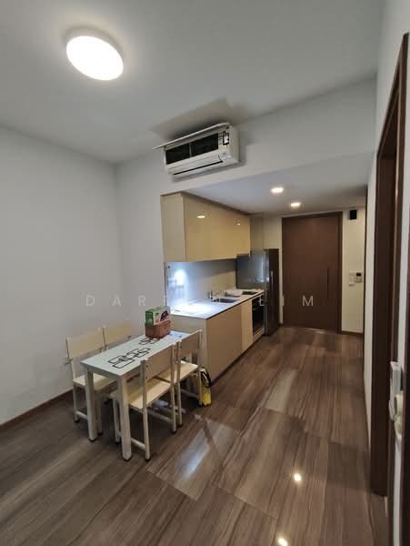 Lakeville, 1 Jurong Lake Link, 2 Bedrooms, 635 sqft, Condominium For Rent, by Darren Lim, 500138989 - Kitchen - PropertyGuru.com.sg